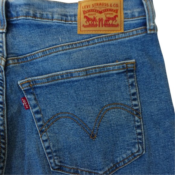 36x26 Levi's Wedgie Straight Jeans Button Fly Medium Wash High Waist 16W Short - Picture 8 of 9